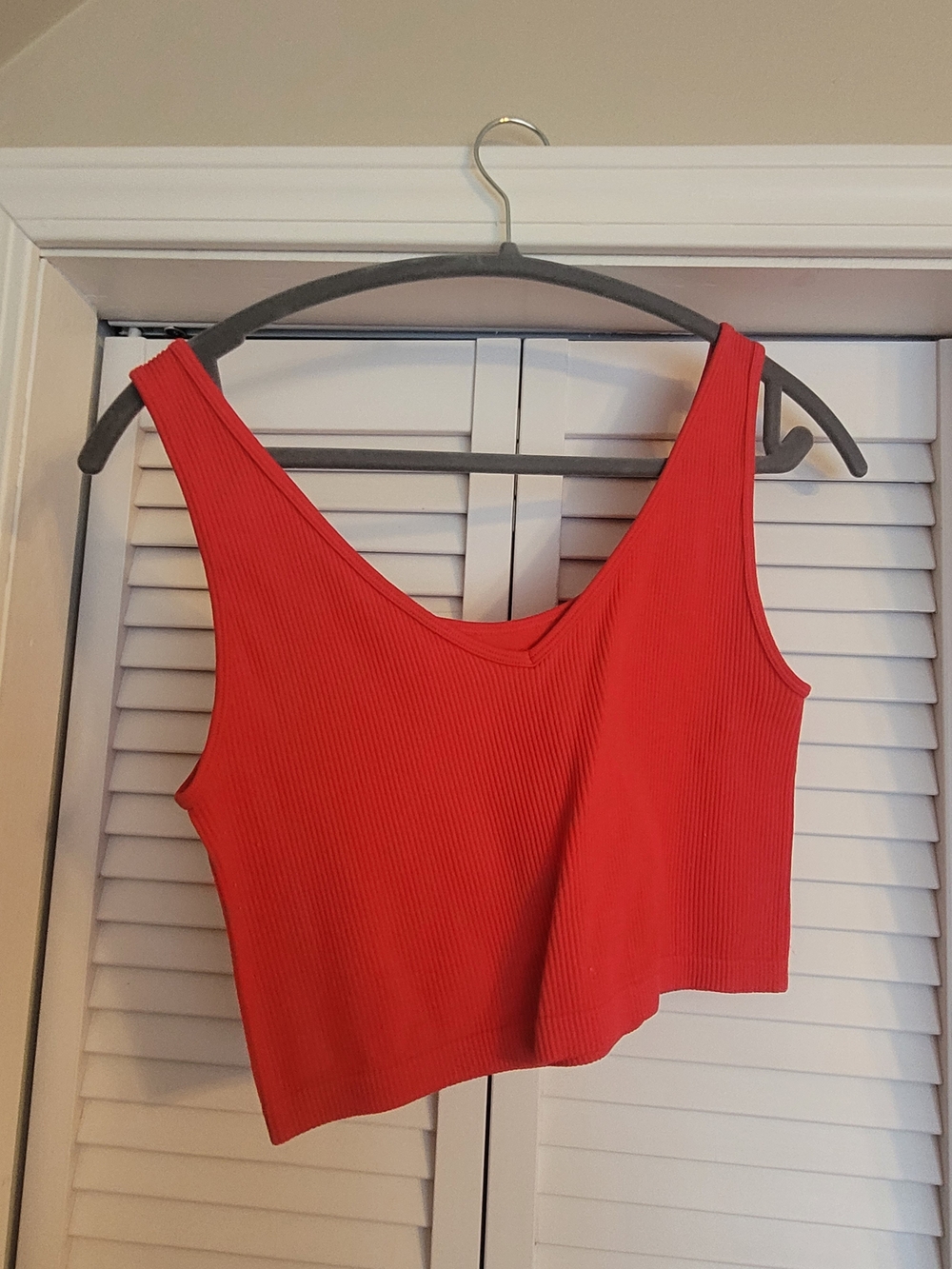 Aeropostale Red Ribbed V-Neck Crop Tank